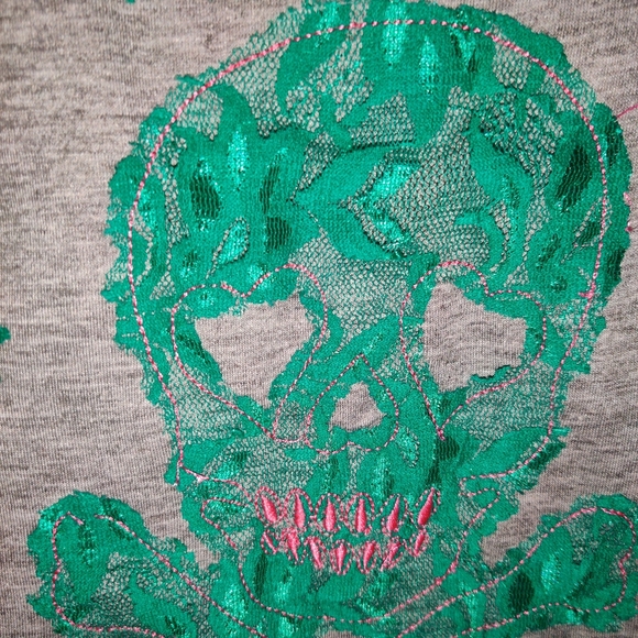 Women's M Sinful cropped t-shirt - Picture 3 of 12